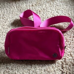 lululemon athletica Fuchsia Bag